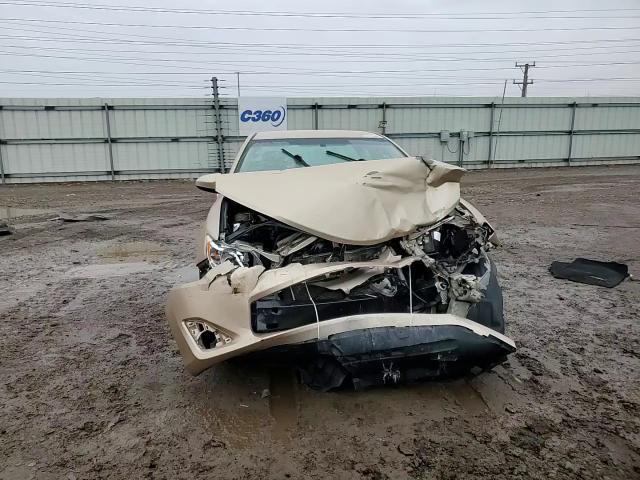 2012 Toyota Camry - Image 10