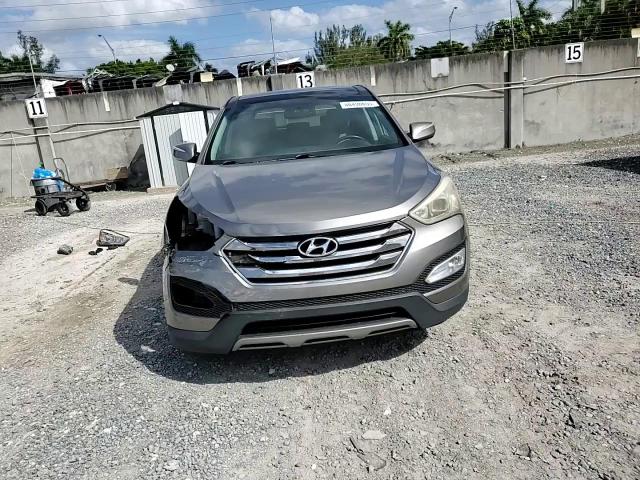 2013 Hyundai Santa Fe - Image 13