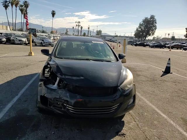 2012 Hyundai Elantra - Image 10