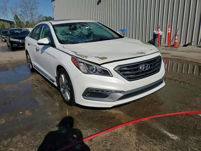 2016 Hyundai Sonata - Image 13
