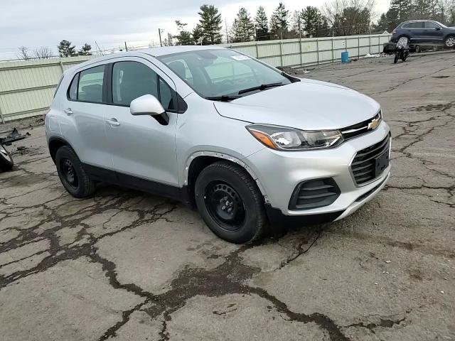 2017 Chevrolet Trax - Image 12