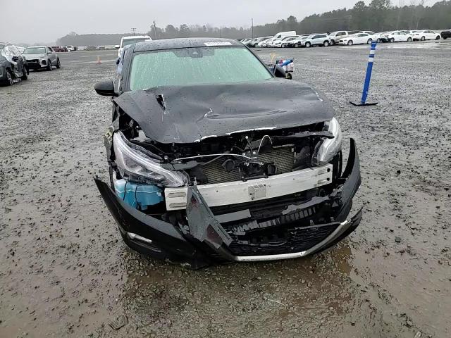2020 Nissan Altima - Image 11