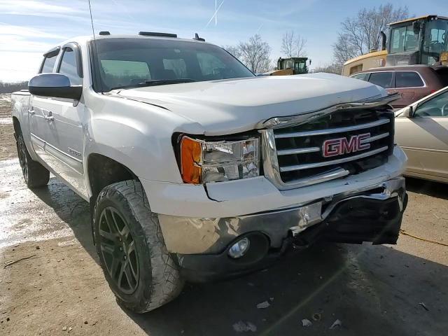2012 GMC Sierra - Image 13