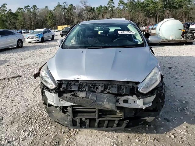 2018 Ford Focus - Image 15