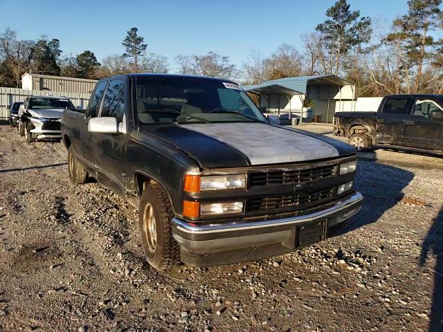 1995 Chevrolet GMT-400 - Image 11