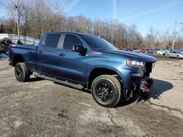 2019 Chevrolet Silverado - Image 11