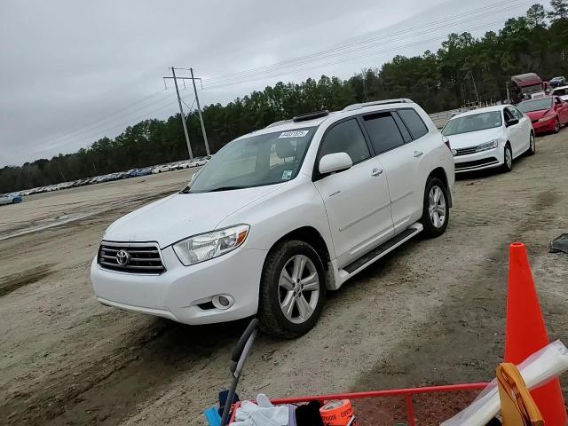 2010 Toyota Highlander - Image 12