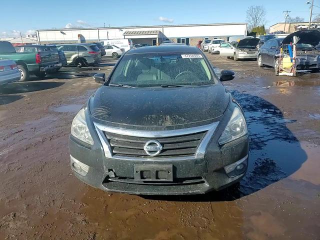 2015 Nissan Altima - Image 10