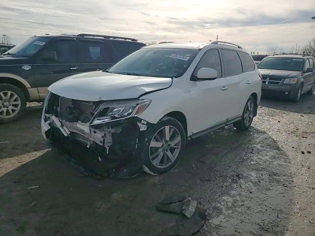 2015 Nissan Pathfinder - Image 12