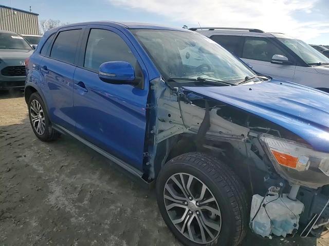 2018 Mitsubishi Outlander - Image 10