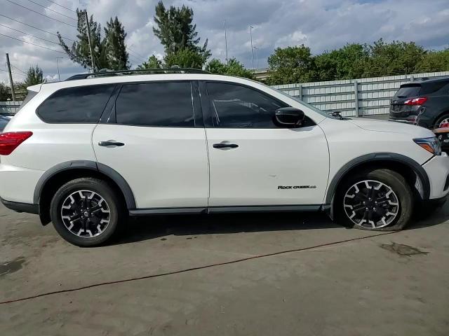 2019 Nissan Pathfinder - Image 11