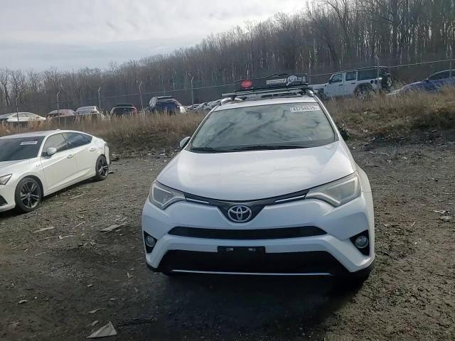 2016 Toyota RAV 4 - Image 11