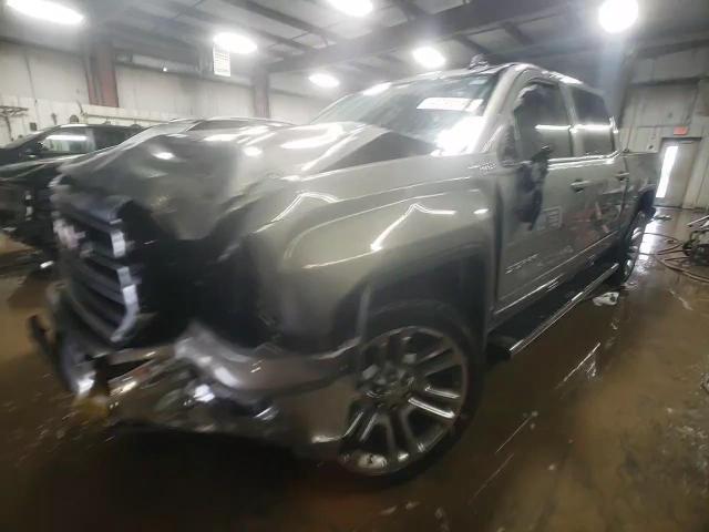 2017 GMC Sierra - Image 13