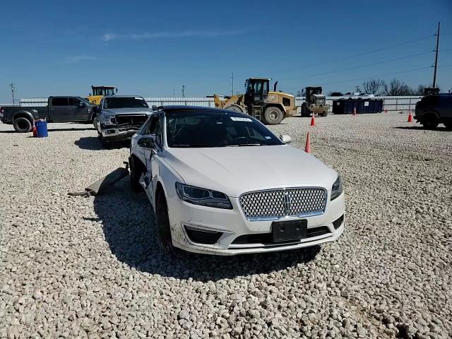 2020 Lincoln MKZ - Image 11