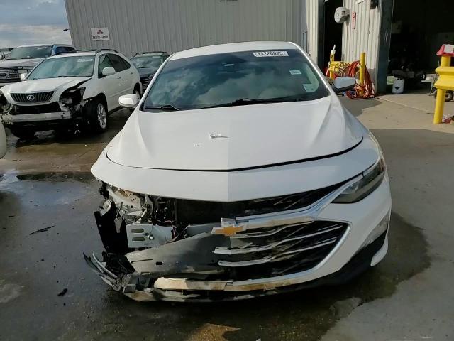 2020 Chevrolet Malibu - Image 13