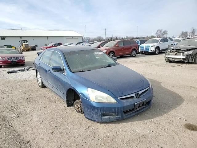 2006 Honda Accord - Image 11