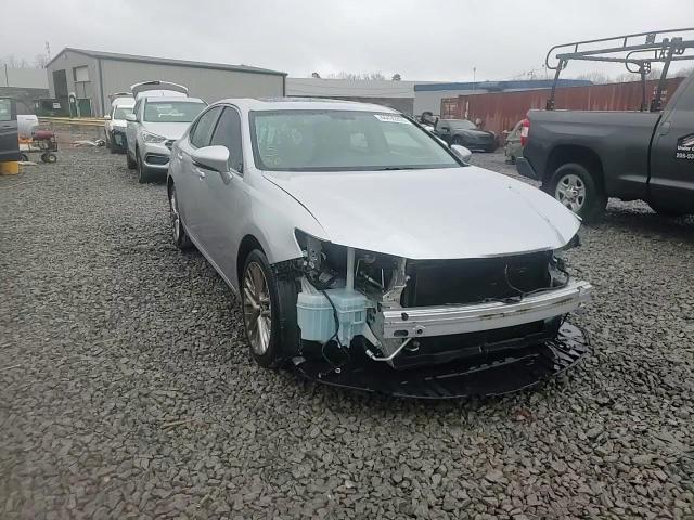 2013 Lexus ES - Image 13