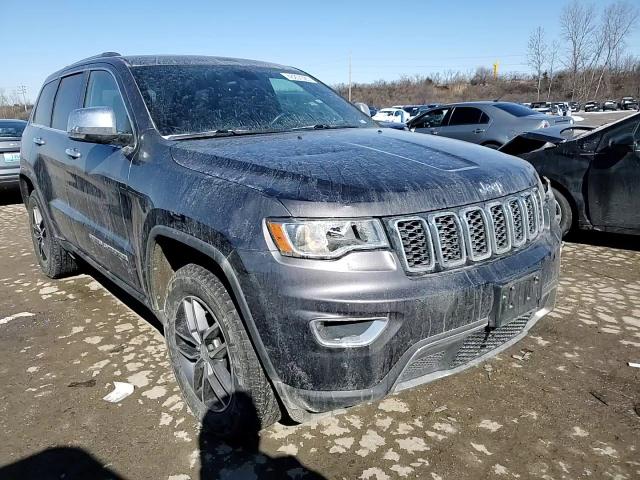 2018 Jeep Grand Cherokee - Image 11