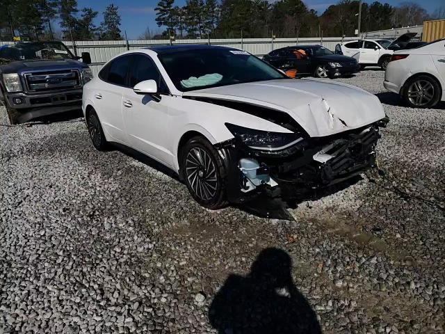 2023 Hyundai Sonata - Image 14