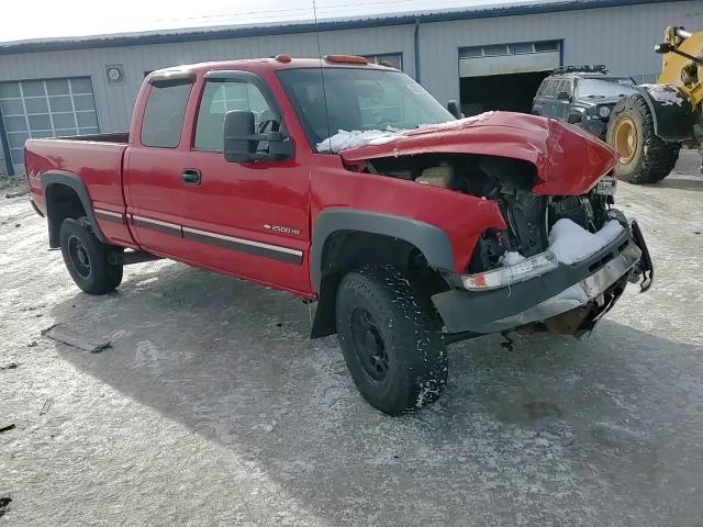 2002 Chevrolet Silverado - Image 10