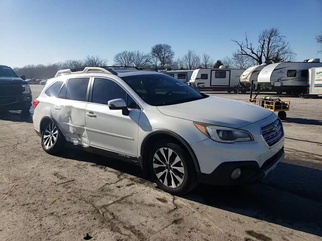 2015 Subaru Outback - Image 14