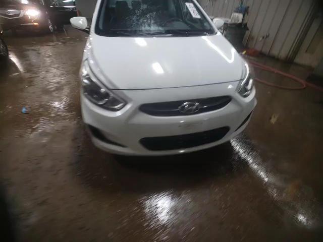 2015 Hyundai Accent - Image 13