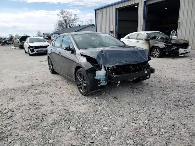 2020 Kia Forte - Image 11