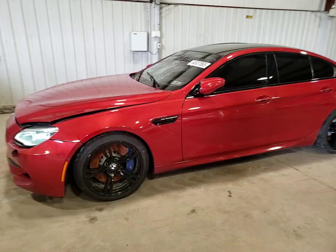 Фото: WBS6E9C50GG437272