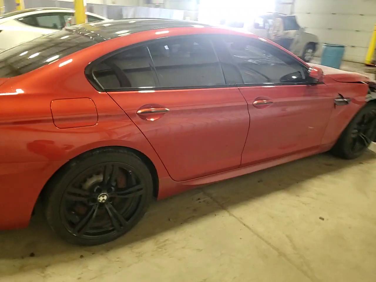 Фото: WBS6E9C50GG437272