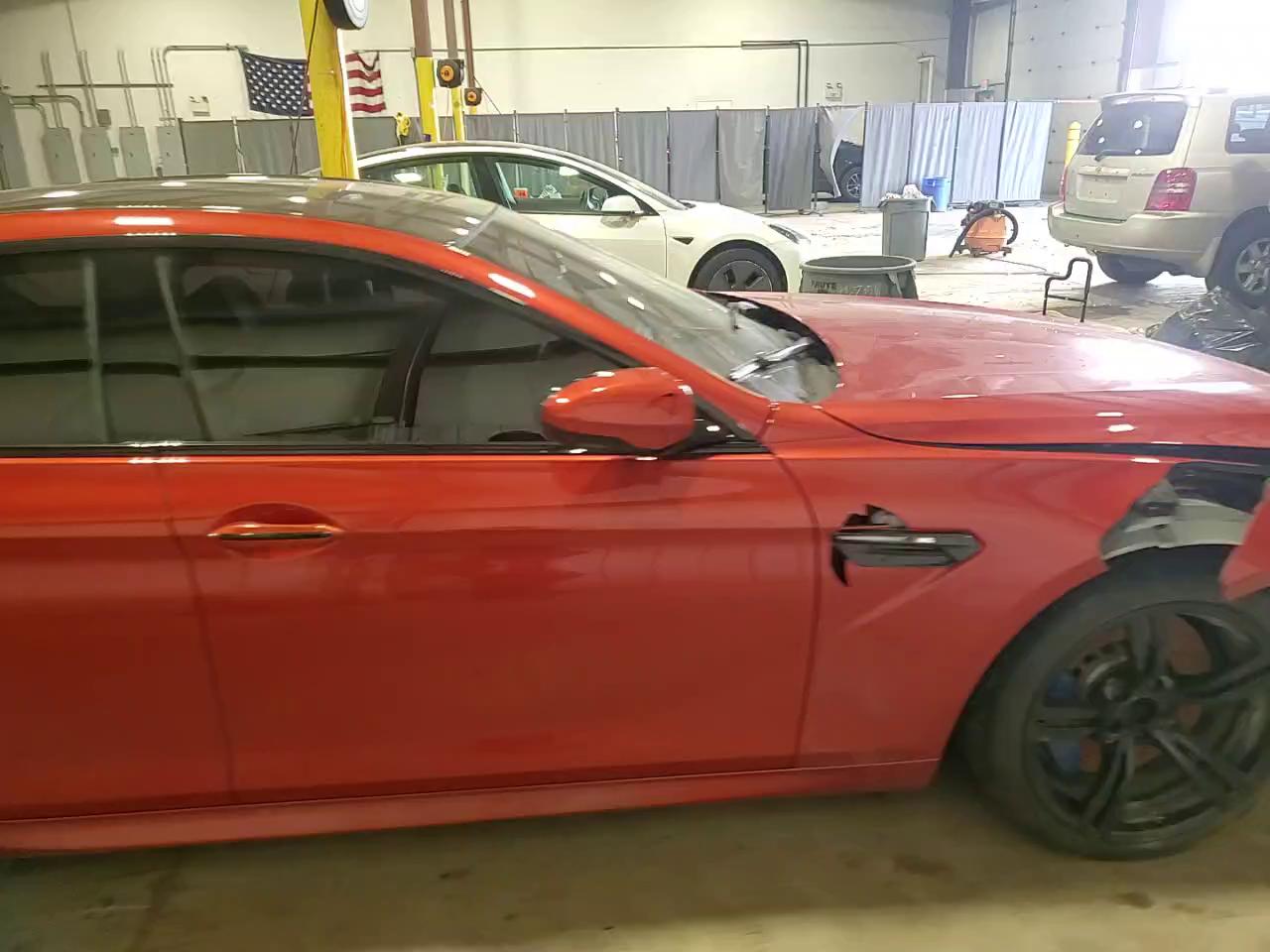 Фото: WBS6E9C50GG437272