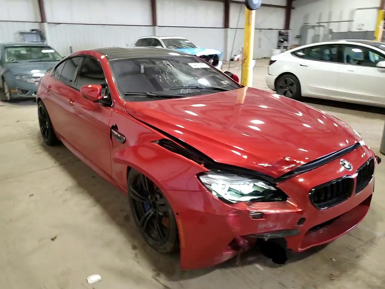 Фото: WBS6E9C50GG437272