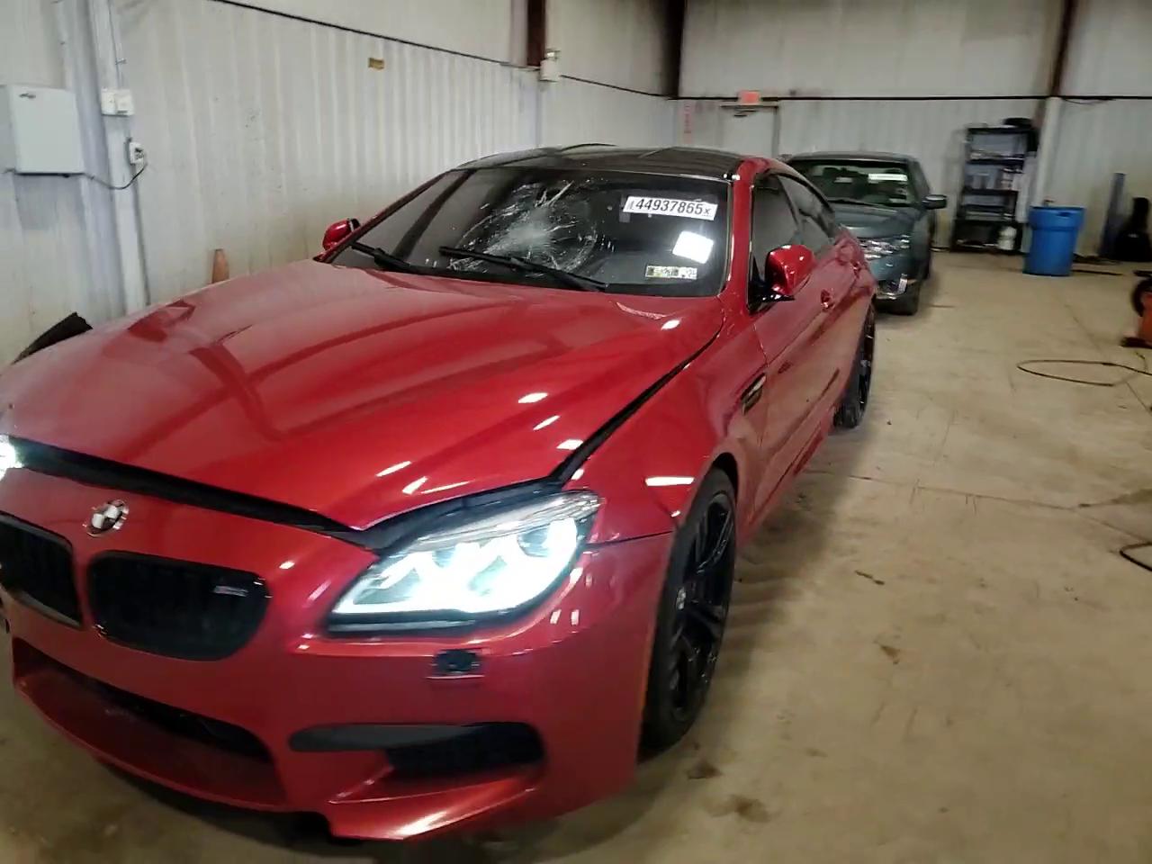 Фото: WBS6E9C50GG437272