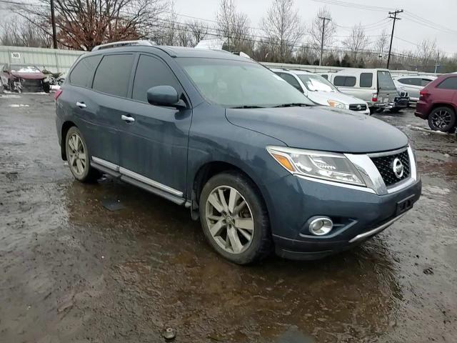 2015 Nissan Pathfinder - Image 12