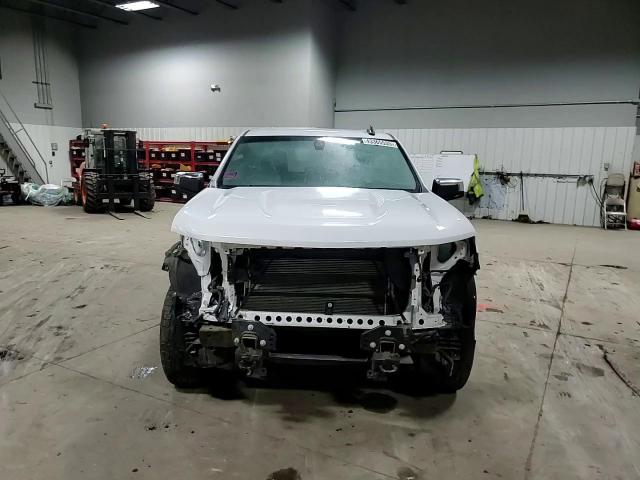 2020 Chevrolet Silverado - Image 10