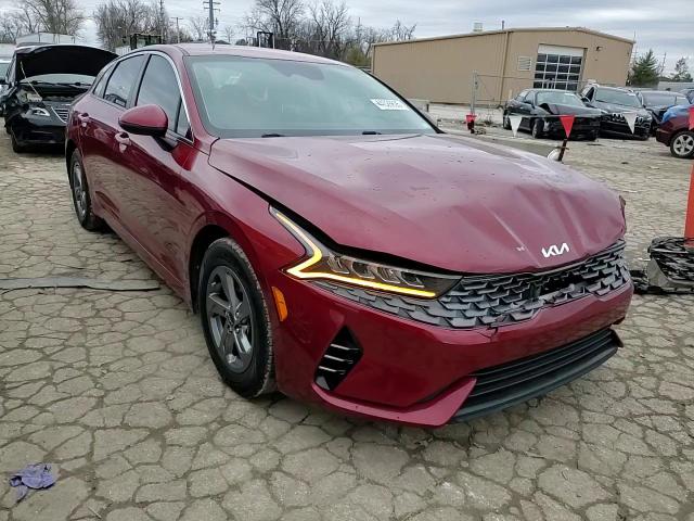 2022 Kia K5 - Image 10