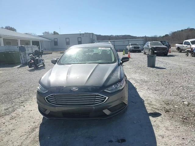 2017 Ford Fusion - Image 10