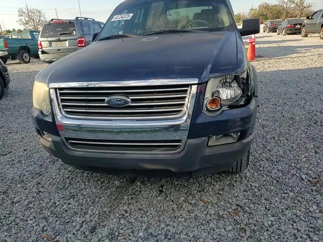 2006 Ford Explorer - Image 12