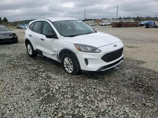 2020 Ford Escape - Image 15