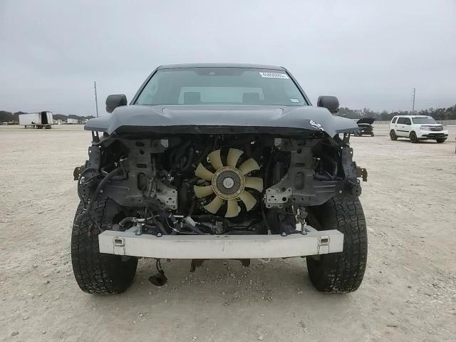 2022 Toyota Tundra - Image 10
