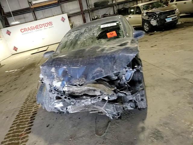 2018 Hyundai Elantra - Image 10