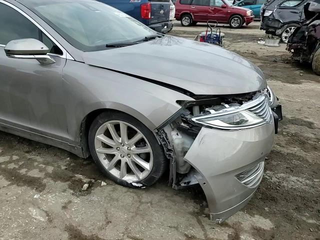 2015 Lincoln MKZ - Image 10