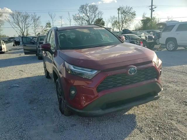 2022 Toyota RAV 4 - Image 12