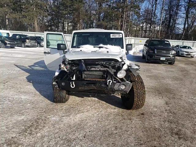 2017 Jeep Wrangler - Image 11