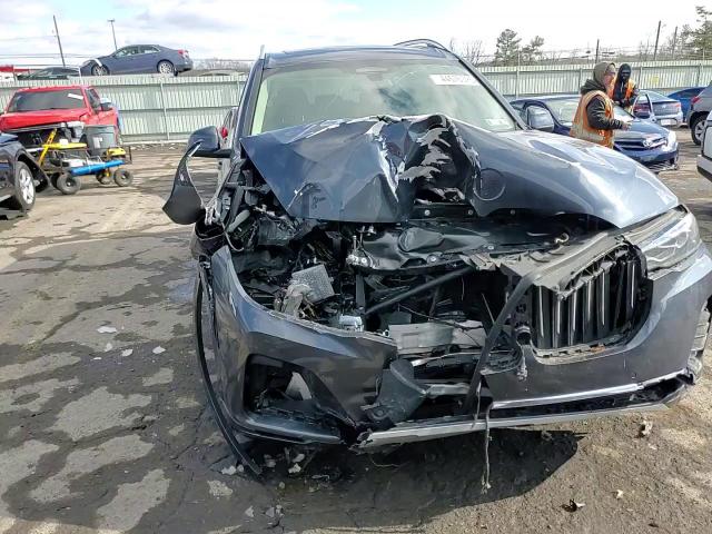 2019 BMW X7 - Image 12