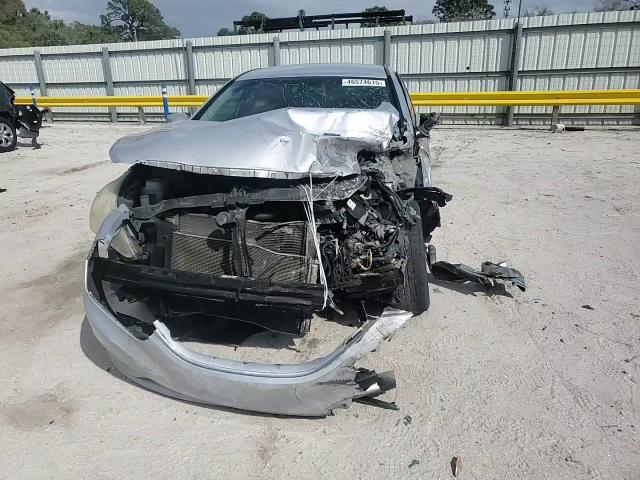 2011 Hyundai Sonata - Image 11