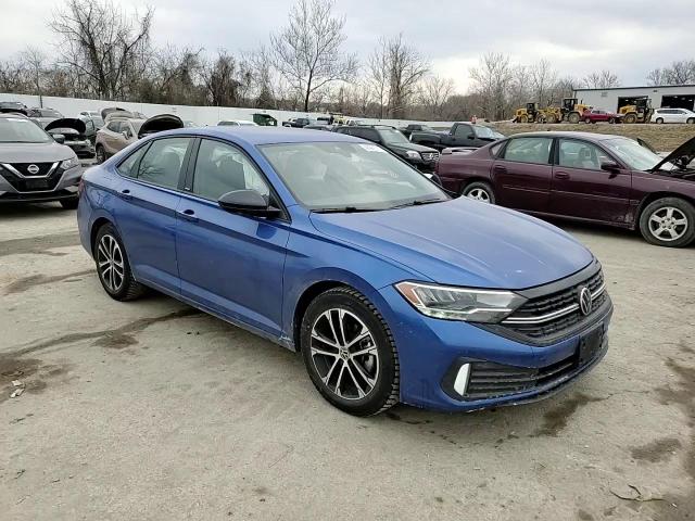 2023 Volkswagen Jetta - Image 10