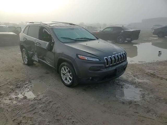 2018 Jeep Grand Cherokee - Image 12