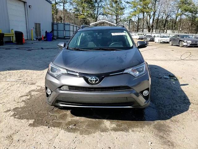 2018 Toyota RAV 4 - Image 14