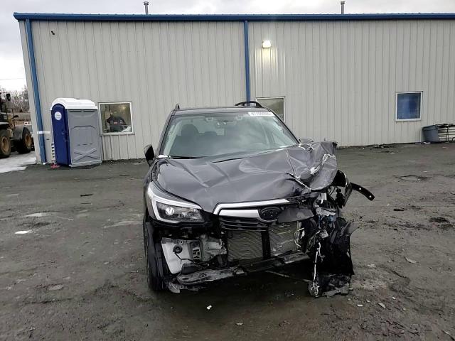 2021 Subaru Forester - Image 12