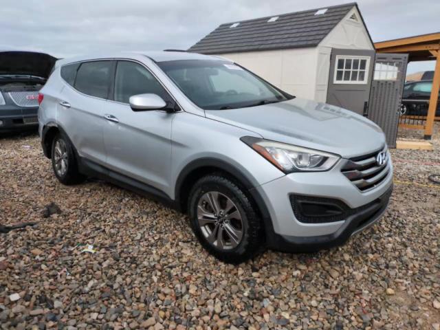2015 Hyundai Santa Fe - Image 13